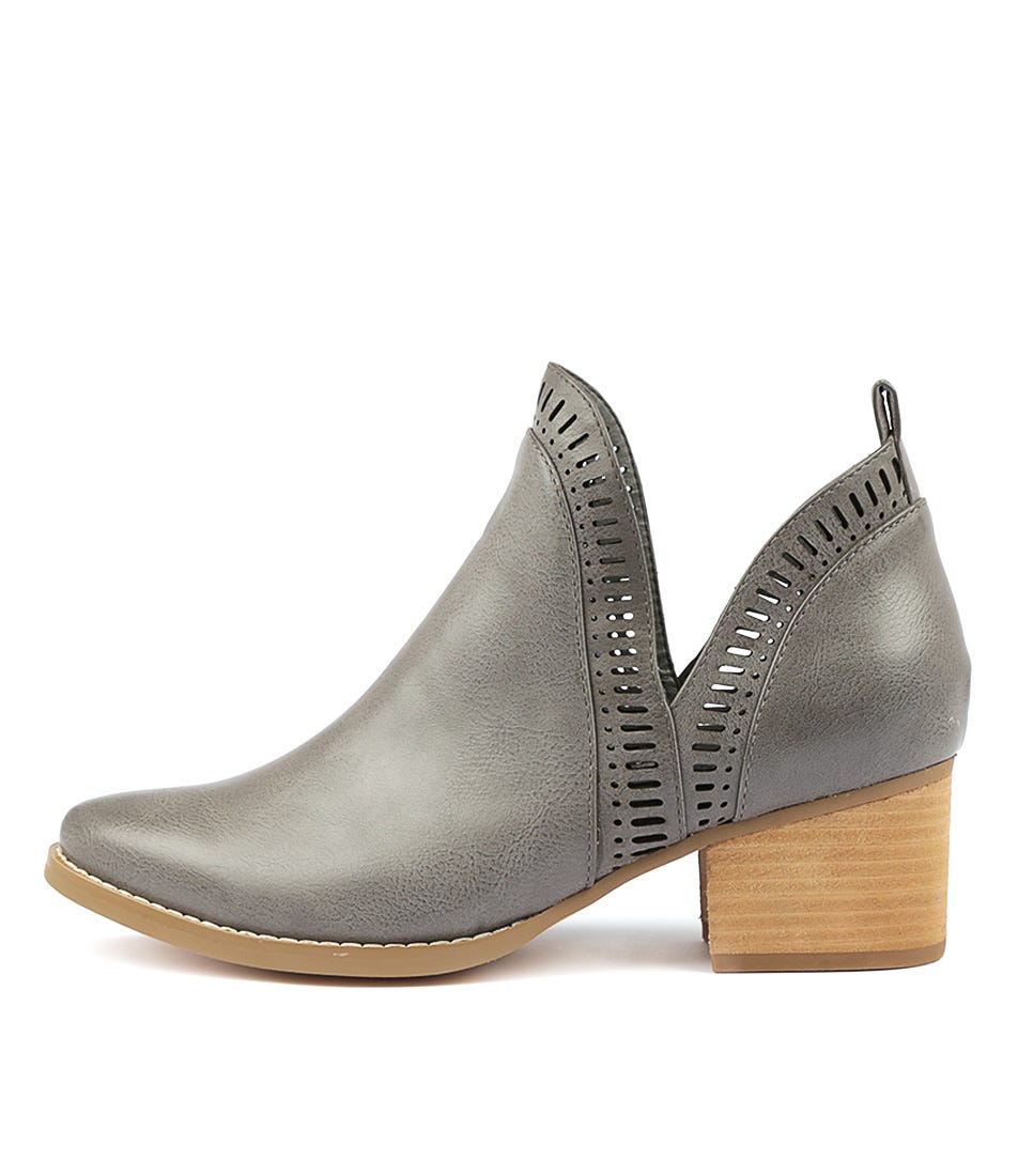 I love billy grey cutout boot 40