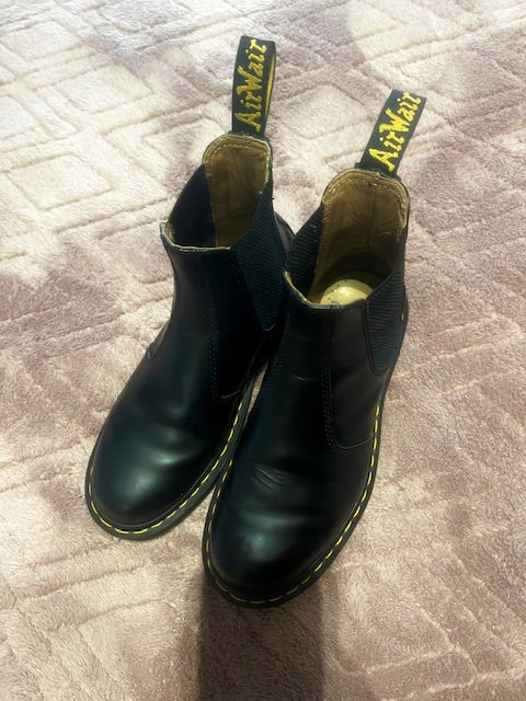 Doc Martins boots 2976