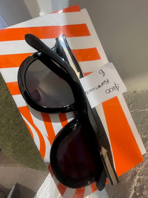 karen walker super duper thistle
