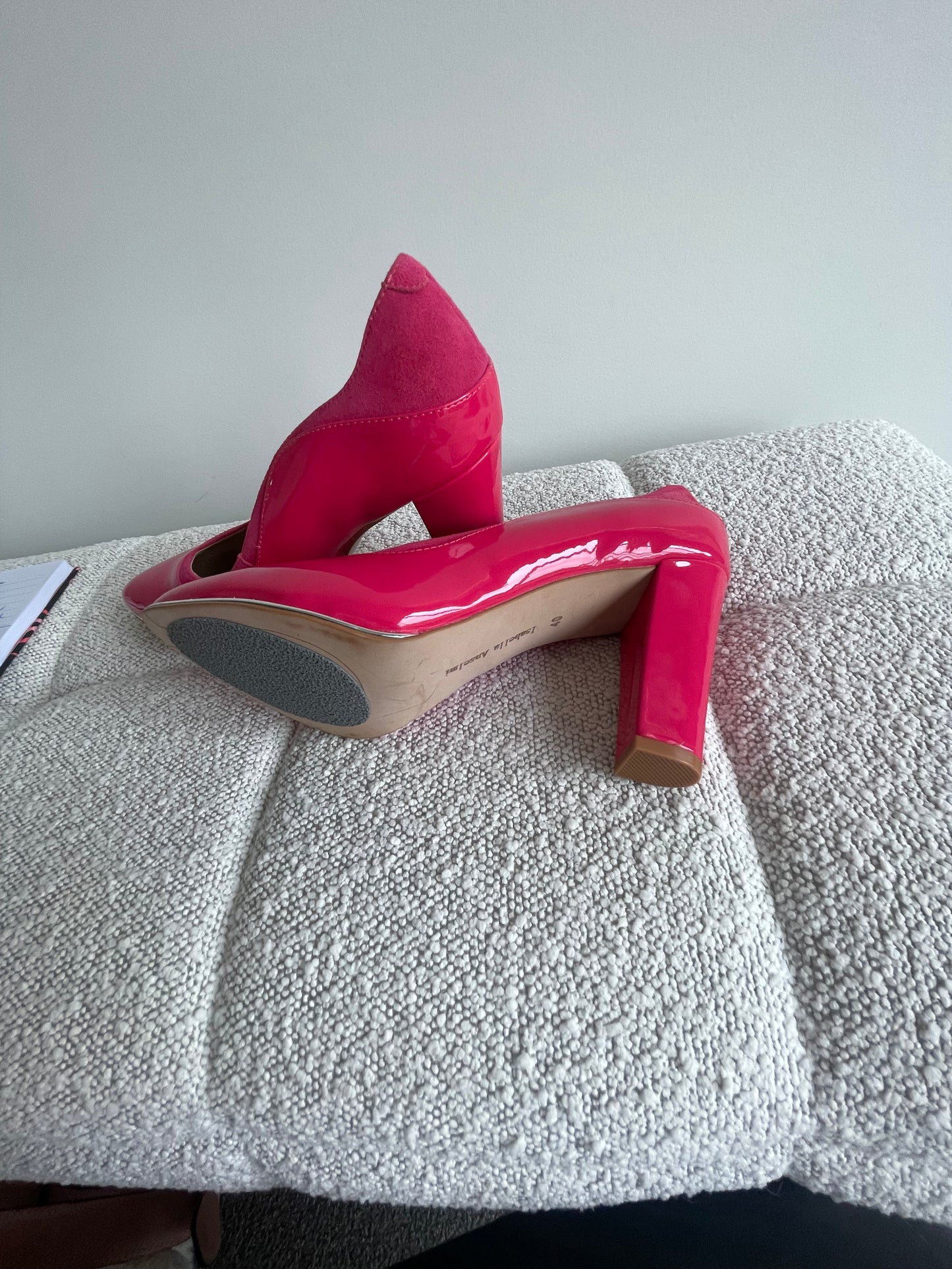 Isabella Anselmi patent heel