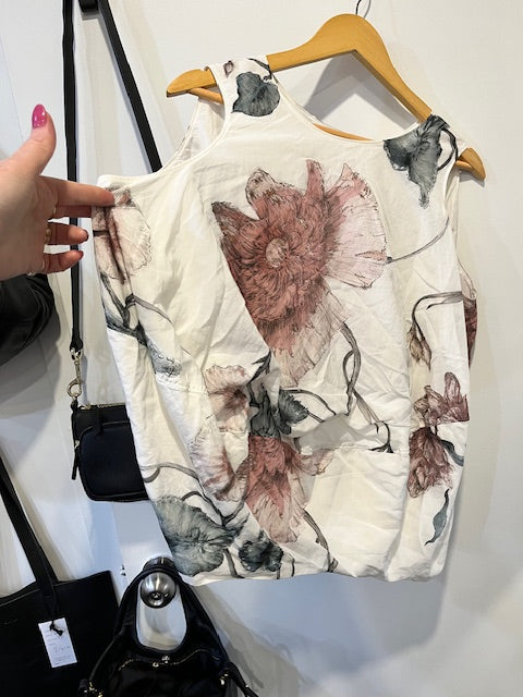 Cos floral viscose balloon top size 40/L