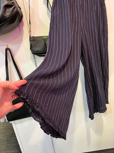 Nutura ruffle hem pant large