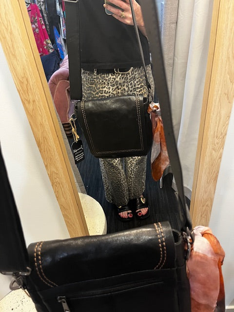 Firenze leather shoulder bag