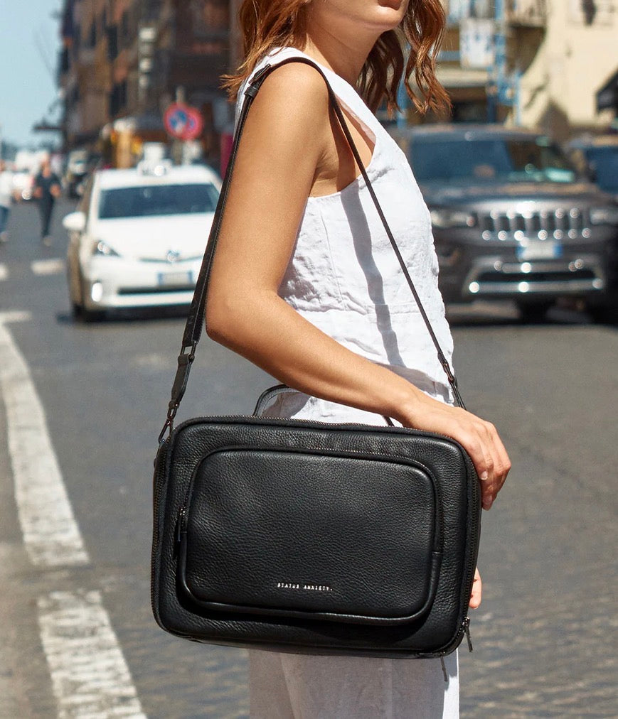Nostalgia Bag black leather