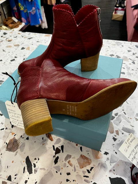Django & Juliette pinot boots 38