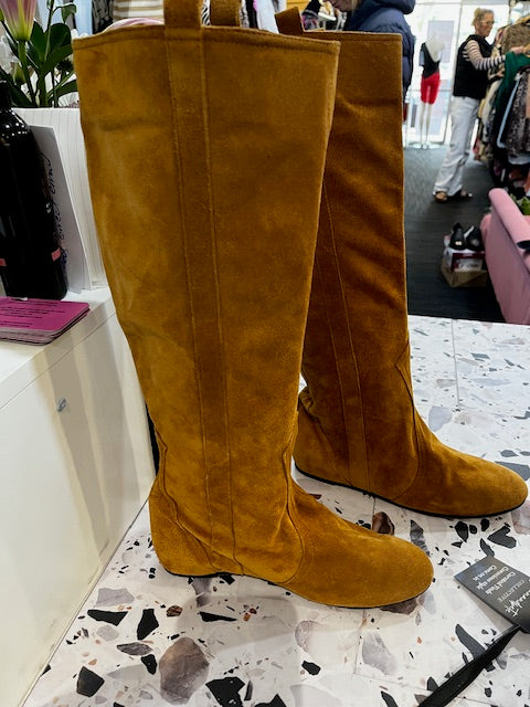 Fabio Rusconi suede leather boot 39