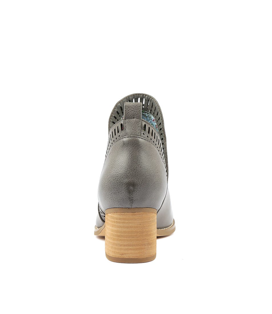 I love billy grey cutout boot 40