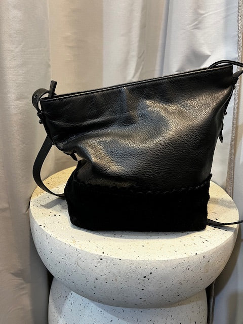soft leather bucket bag black