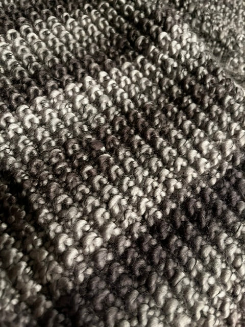wool handknitted cardi with button 6/8