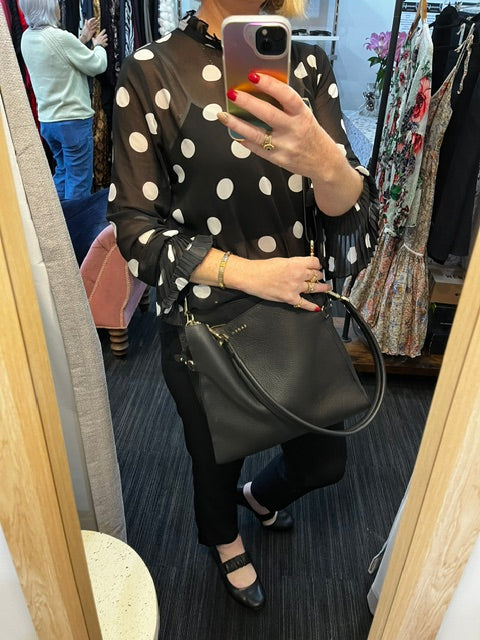 saben bag bea leather near new