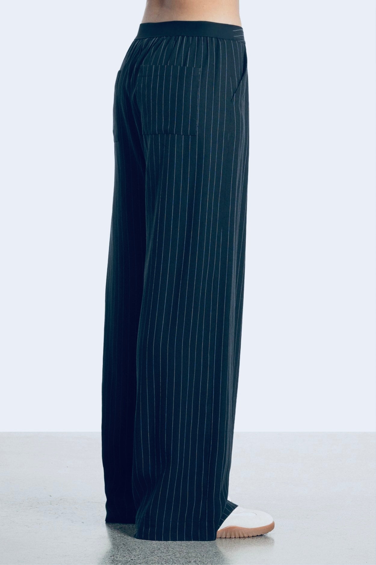 Repertoire drapey navy pinstripe pant 16