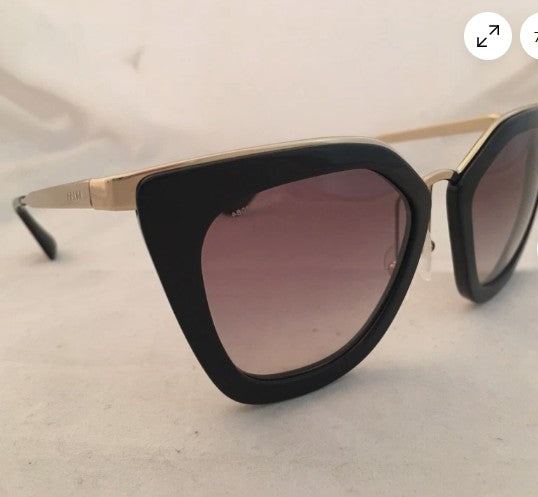 Prada Spr53s sunglasses